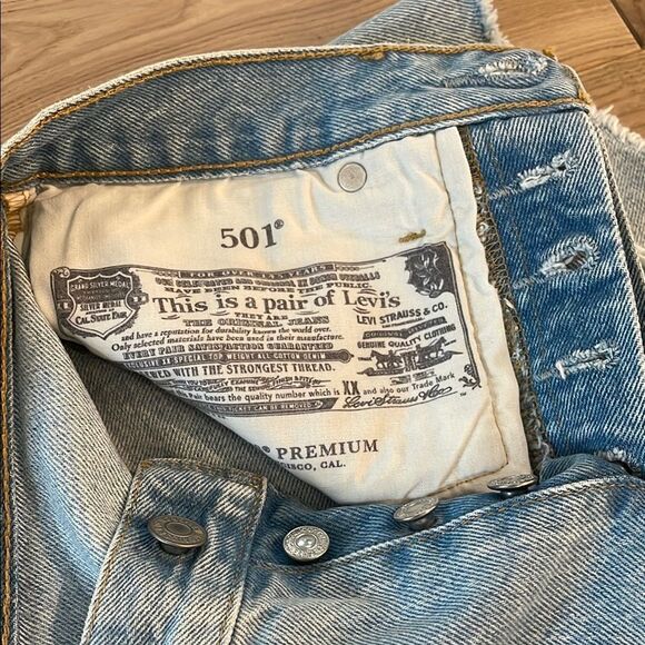 Levi's 501 Light Blue Distressed Jean Shorts - Picture 5 of 6